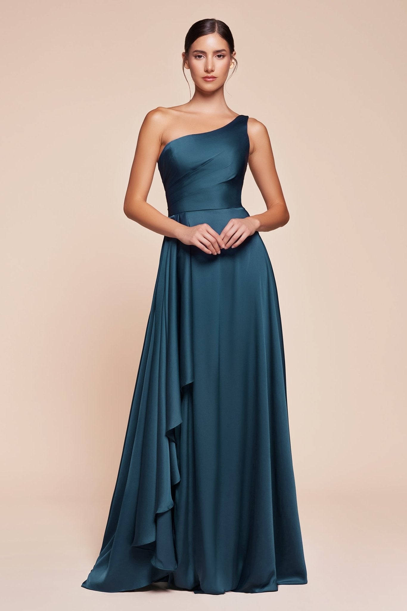 Vestido Línea A Verde Esmeralda Un Hombro — Mons Boutique Concepción