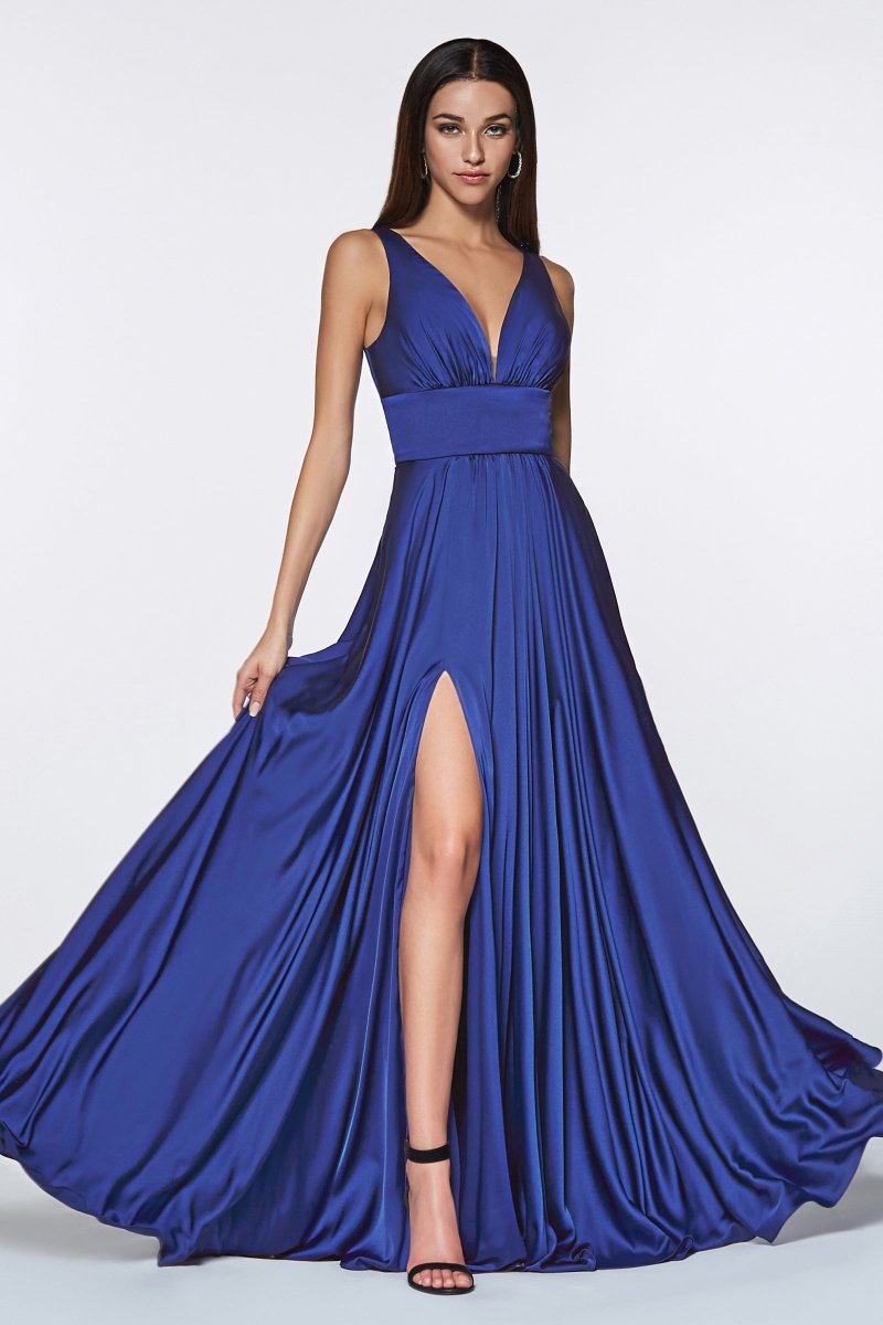 Vestido Línea A Satén Escote en V en Azul Rey — Mons Boutique Concepción