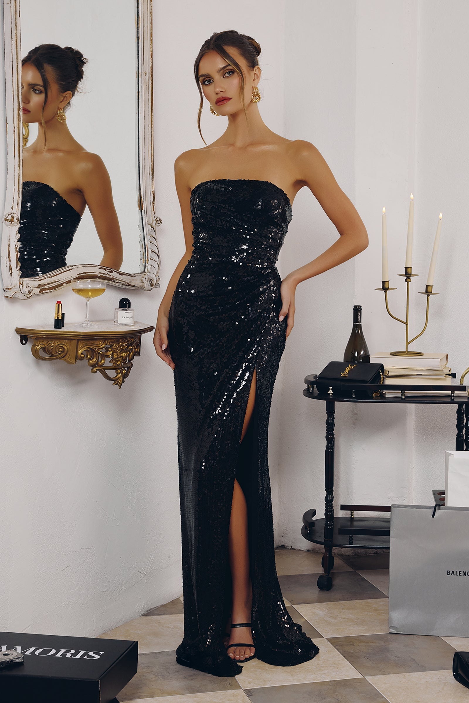 Vestido Ajustado Lentejuelas Strapless en Negro — Mons Boutique Concepción