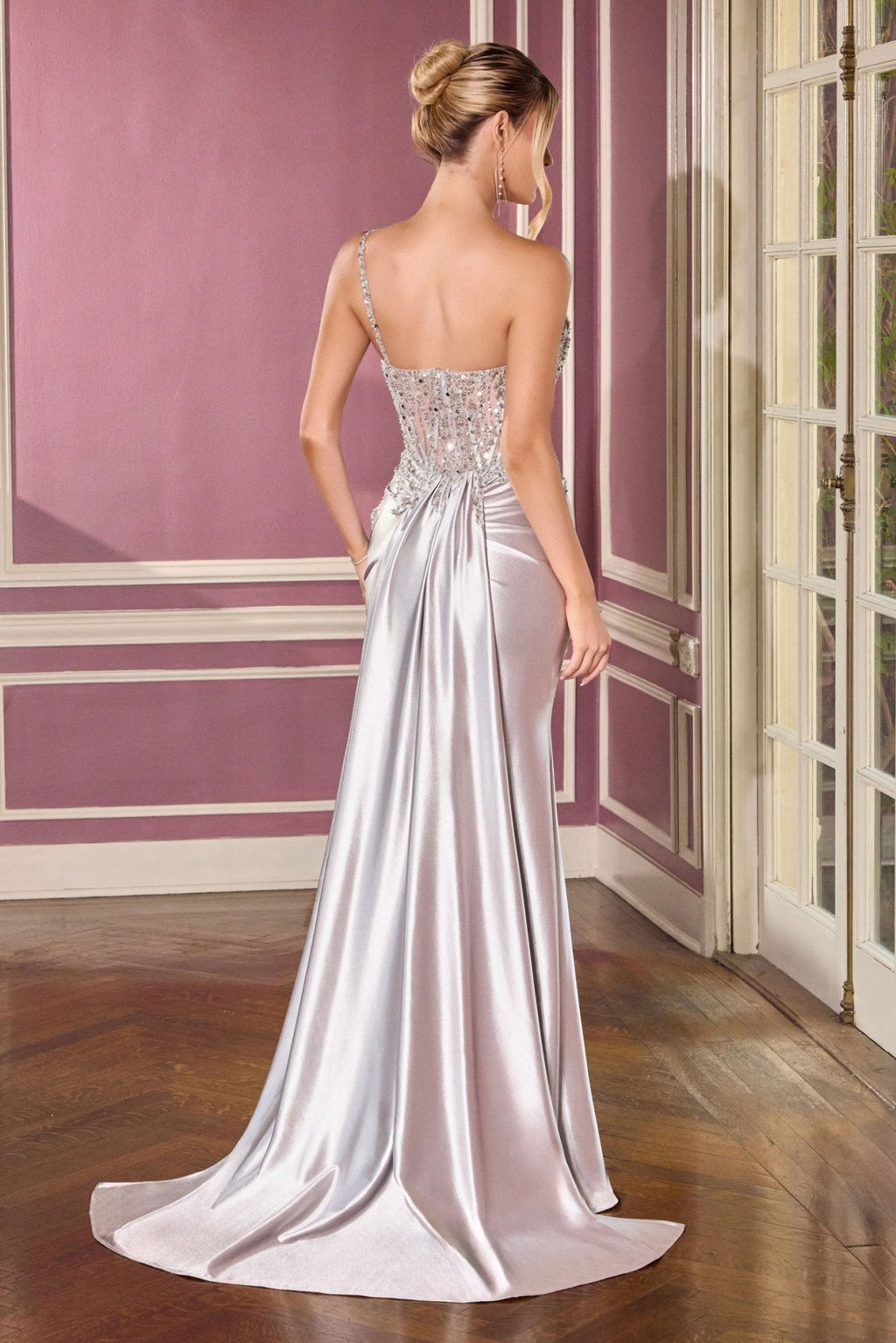 Vestido Sirena Plata Un Hombro — Mons Boutique Concepción