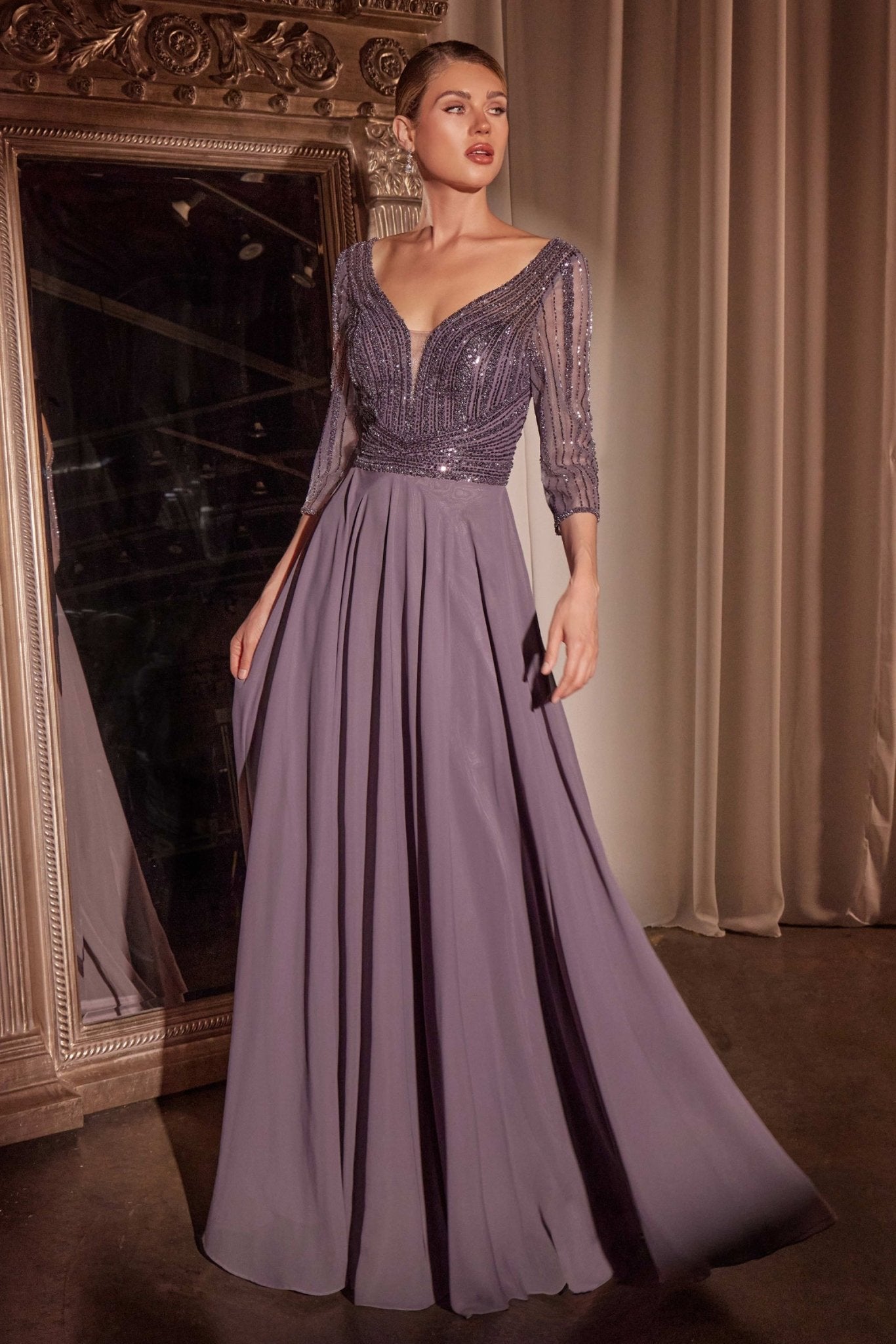 Vestido Línea A Chifón Manga Larga en Morado — Mons Boutique Concepción