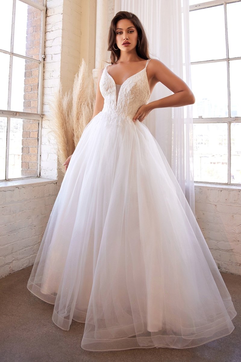 Vestido de Novia Chifón con Pedrería en Off White — Mons Boutique Concepción