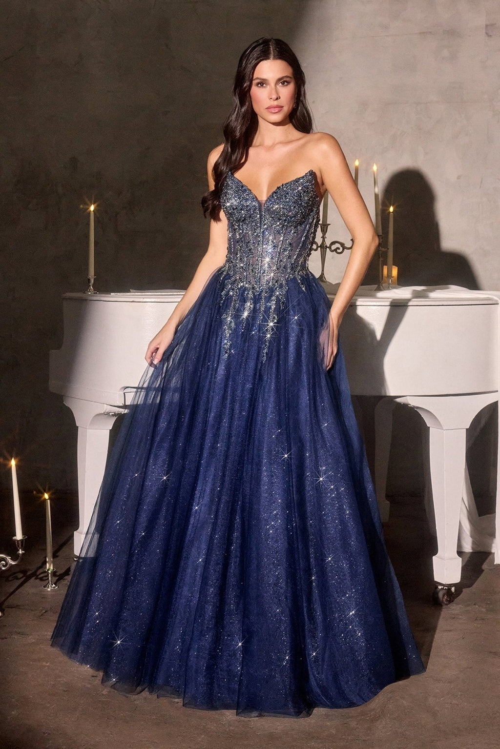 Vestido Princesa Tul Glitter con Cristales — Mons Boutique Concepción