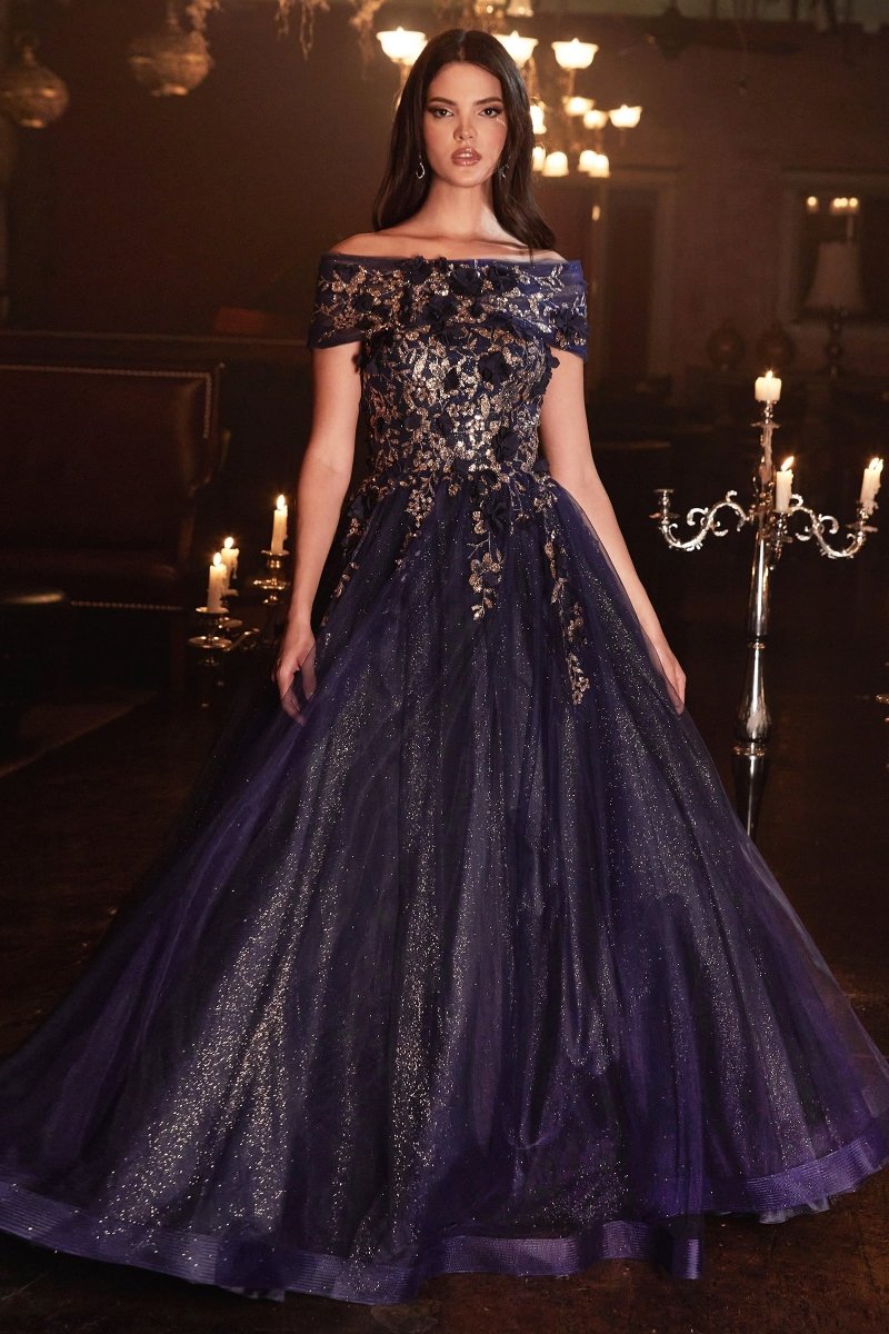 Vestido Línea A Azul Marino con Cola — Mons Boutique Concepción